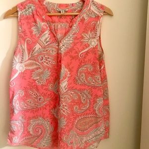 American eagle sleeveless button down